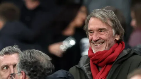 Buru Gelandang Brasil, Manchester United Alihkan Target ke Joao Gomes