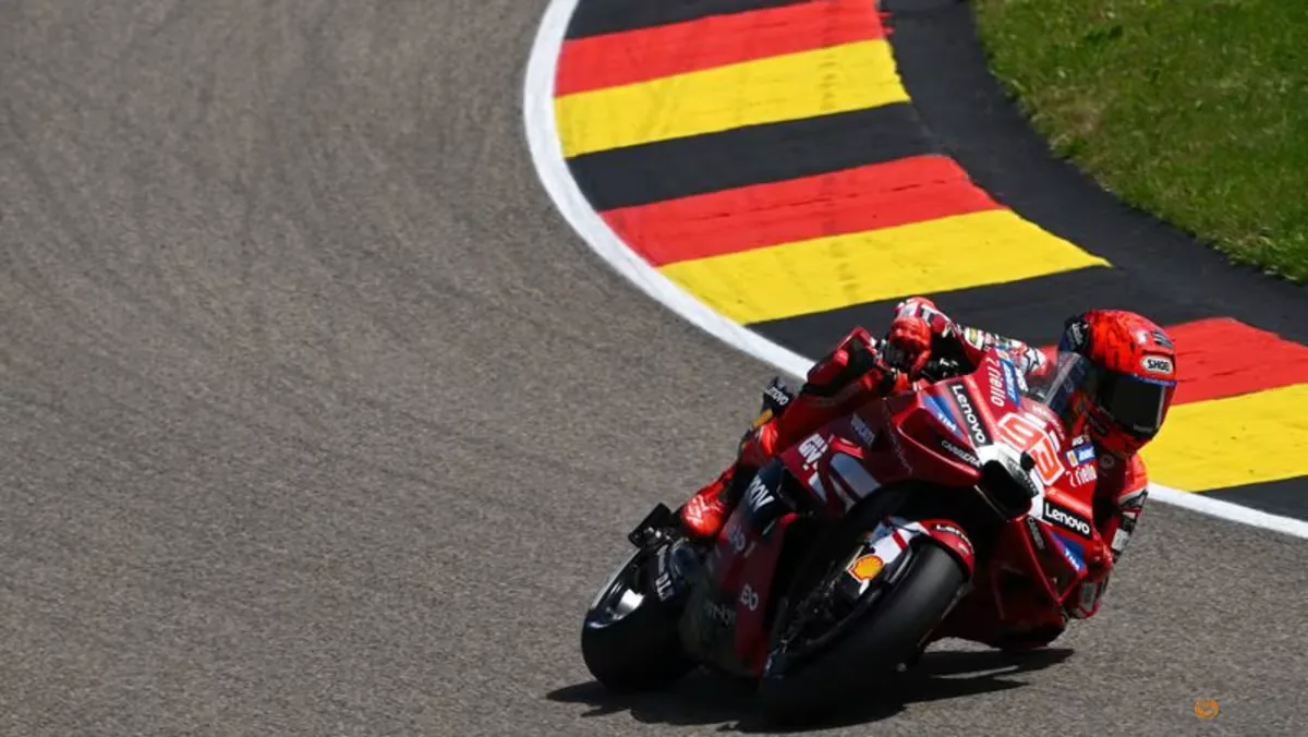 Marquez Pecahkan Rekor Lap di Sachsenring, Bezzecchi Kembali Crash