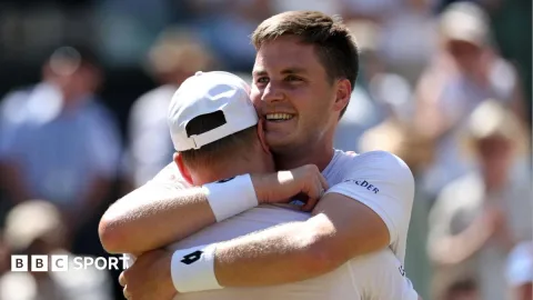Patten-Heliovaara Pertahankan Gelar Ganda Putra Wimbledon: Cetak Sejarah Baru