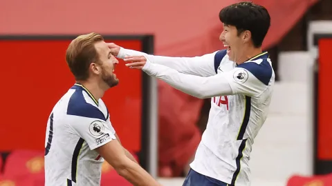 Mencari Pewaris Son dan Kane: Tottenham Kian Dekat dengan Eli Junior Kroupi