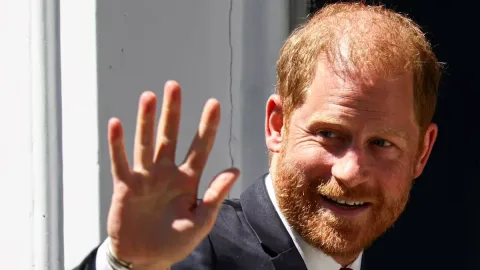 Pertemuan Langka Raja Charles dengan Cucu: Isyarat Rekonsiliasi Keluarga Kerajaan?