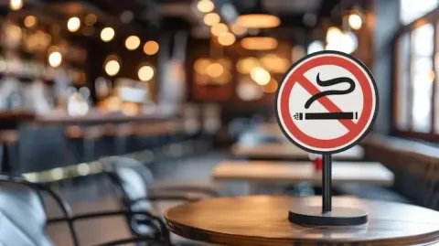 Warga Manila Desak Larangan Merokok di Dalam Ruangan: Ventilasi Tak Cukup Lindungi Kesehatan