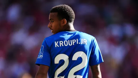 Buru Striker Baru, Tottenham Siapkan Dua Opsi: Kroupi atau Vlahovic