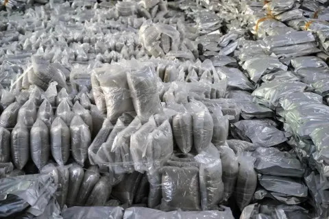 Thailand Perketat Pengawasan Penyelundupan Ganja, Wisatawan Diimbau Jangan Bawakan Barang Orang Lain