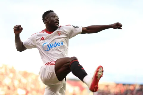 Venezia Kunci Transfer Akor Adams dari Sevilla: Rp278 Miliar Plus Bonus