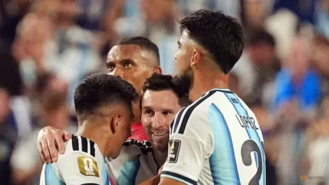 Argentina Vs Inggris di Semifinal Piala Dunia: Scaloni Meredam Narasi Rivalitas