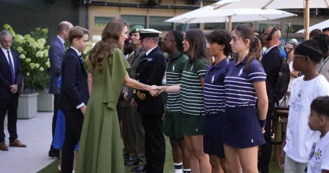 Pangeran George dan Charlotte Saksikan Langsung Kejayaan Sinner di Wimbledon