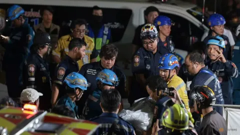 Kebakaran Maut di Bar Bangkok: 27 Tewas, Akses Darurat Diduga Terhalang