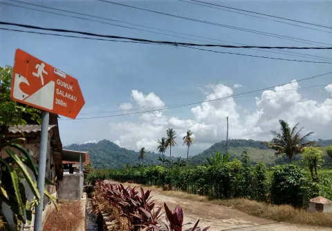 Petani Banyuwangi Lawan Eksplorasi Emas di Gunung Salakan: Ruang Hidup Terancam