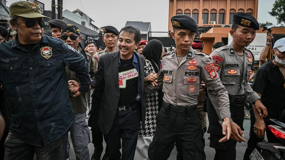 Praperadilan Roy Suryo: Polda Metro Yakin Tiga Alat Bukti Cukup Tetapkan Tersangka