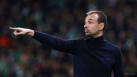 Strasbourg Tunjuk Hugo Oliveira sebagai Pelatih Baru, Gantikan Gary O'Neil