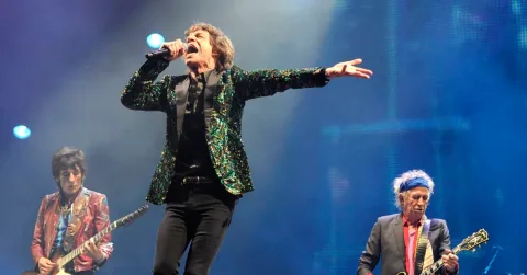 Lobi Putri Mick Jagger Selama Sepuluh Tahun untuk Bawa Rolling Stones ke Glastonbury