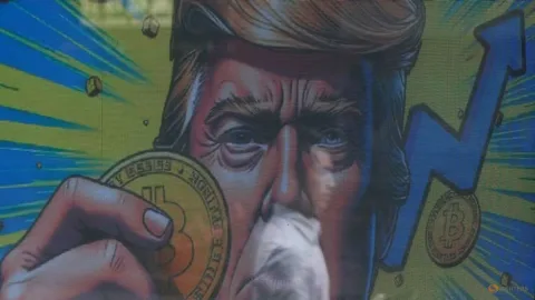 Trump Raup Rp22 Triliun dari Kripto, Tapi Uangnya Dialihkan ke Saham dan Obligasi