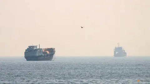 Trump Umumkan Blokade Iran di Selat Hormuz, Tarif 20% untuk Semua Kargo