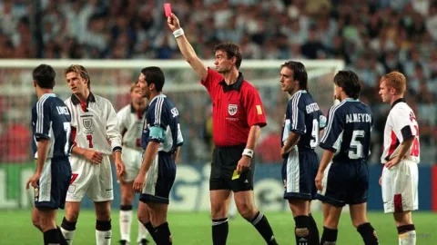 Argentina vs Inggris: Rivalitas Abadi yang Kembali Memanas di Semifinal Piala Dunia