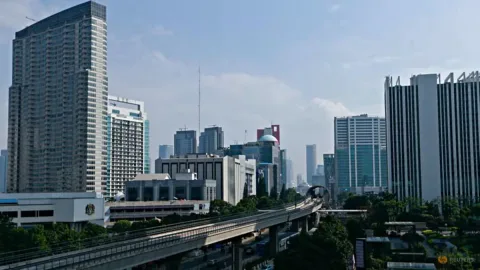 S&P Pertahankan Peringkat Utang Indonesia, Stabilitas Fiskal Dinilai Sementara