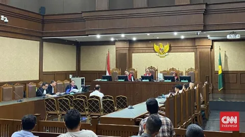 Sidang Blueray: Ratusan Juta untuk Karaoke Pejabat Bea Cukai Terungkap