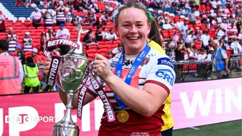 Pemain Baru di Skuad Inggris: Mary Coleman Siap Debut Lawan Prancis