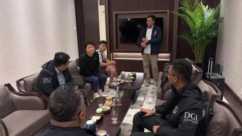 Polri dan China Bertukar Buronan: Tiga Pelaku Online Scam Ditukar dengan Satu Tersangka Penipuan Tambang
