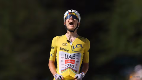Pogacar Pesta di Hari Bastille: Solo Attack yang Menggetarkan Tour de France