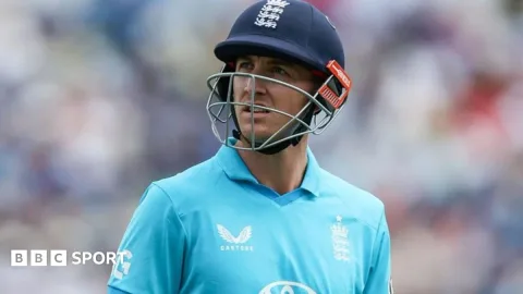 India Pukul Inggris di ODI Pertama, Pekerjaan Rumah McCullum Makin Berat