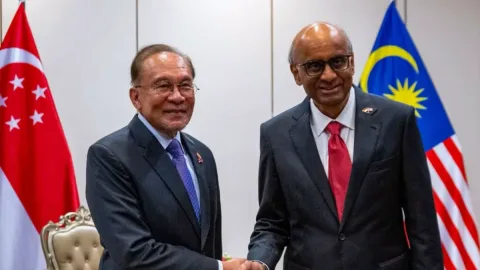 Tharman dan Anwar Sepakat Perkuat Kerja Sama Pangan dan Energi