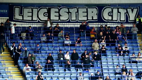 Chelsea Incar Kiper Gratis Alex McCarthy, Leicester Siap Bajak