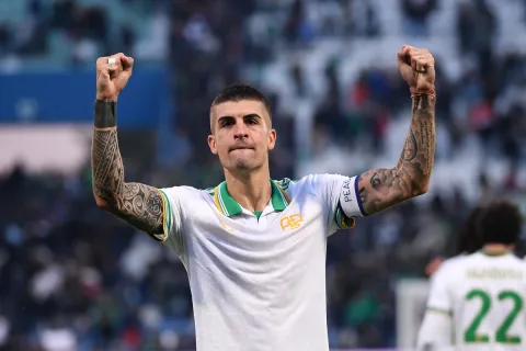 AS Roma Kunci Tiga Pemain Kunci: Celik, Mancini, Cristante Perpanjang Kontrak Hingga 2030