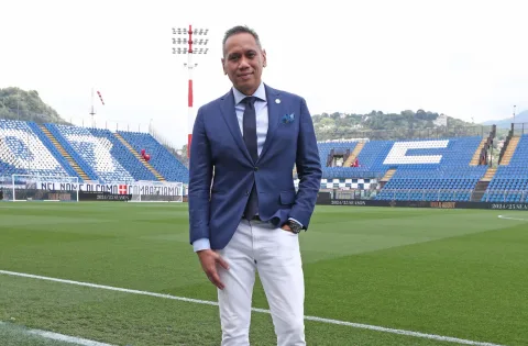 Presiden Como Akui Hubungi Inter Demi Hindari Perang Harga Bek Chelsea