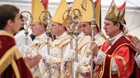 Vatikan vs SSPX: Skisma Baru di Tubuh Gereja Katolik