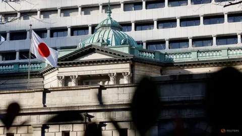 Ekspektasi Inflasi Rumah Tangga Jepang Tembus Rekor, Tekanan pada BOJ Menguat