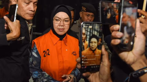 KPK Bongkar 'Safe House' Bupati Sukoharjo di Solo, Sita Dua Koper