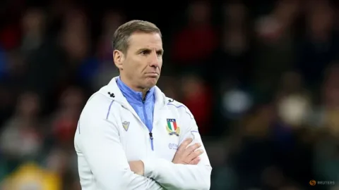 Komentar Pedas Gonzalo Quesada Berujung Sanksi Dua Laga: Pelajaran bagi Pelatih di Era Proteksi Wasit
