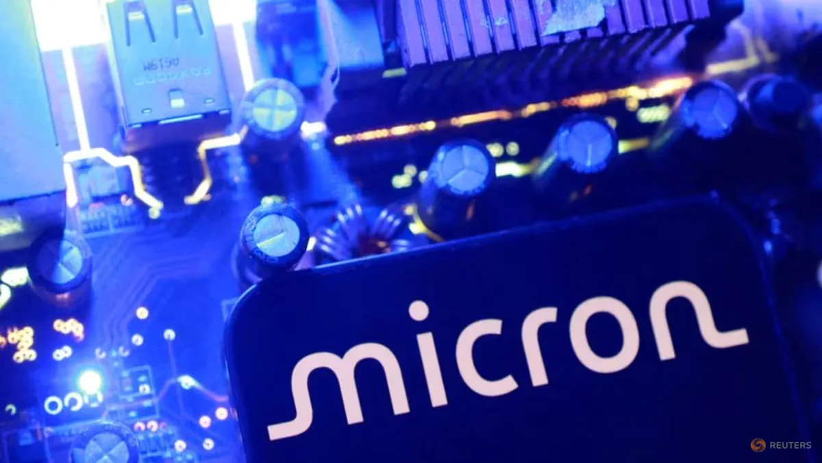 Micron Gandeng Qualcomm dan Harman, Amankan Pasokan Cip Mobil AI