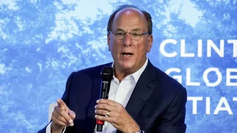CEO BlackRock Peringatkan Krisi Pensiun: Menabung Saja Tidak Cukup, Harus Investasi