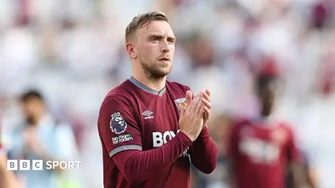 Jarrod Bowen Tetap Bertahan di West Ham Meski Terdegradasi ke Championship
