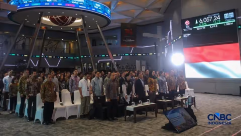 DPR, BI, OJK Kompak di BEI: Investor Domestik Jadi Penopang Pasar Modal, Saham Hijau