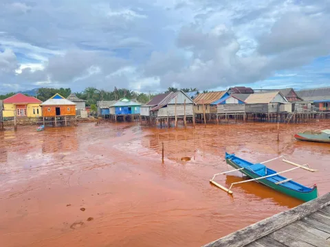 Nelayan Kabaena Terjepit Tambang Nikel dan Kelangkaan BBM, Hidup di Ujung Tanduk