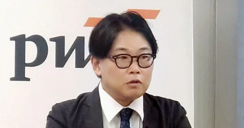 Survei PwC: Jepang Paling Pesimis soal AI, Hanya 9% Perusahaan Puas