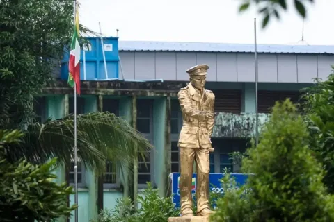 Patung Aung San Mulai Dihilangkan: Pertarungan Simbolik di Myanmar Pasca-Kudeta