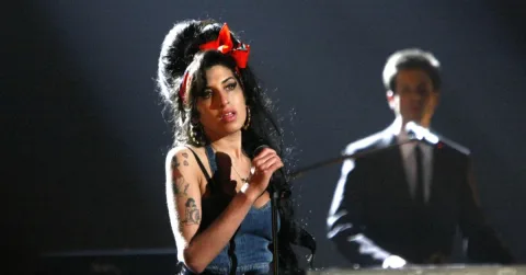 Keith Richards Kenang Amy Winehouse: Potensi Besar yang Berakhir Tragis
