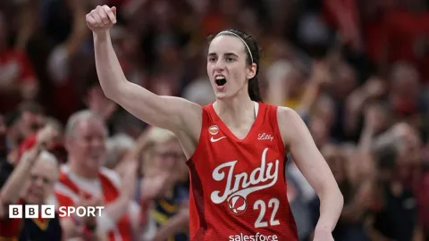 Caitlin Clark Ukir Sejarah WNBA: 45 Poin dan 10 Asis dalam Satu Laga