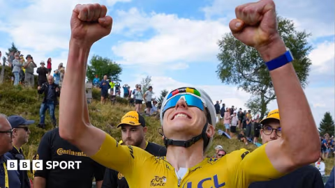Pogacar Kokoh di Puncak Tour de France Usai Sapu Bersih Etape 14