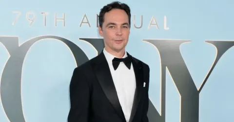 Jim Parsons Akui Menderita saat Puncak Karier The Big Bang Theory: Saya Tidak Akan Mengulanginya