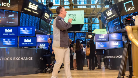 Wall Street Terpuruk: Saham Chip Anjlok, Kekhawatiran AI Meluas