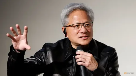 Jaket Kulit Jensen Huang Laku Rp15 Miliar, Simbol Era AI yang Diburu Kolektor