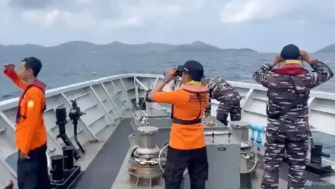 Kapal Tenggelam di Sulawesi: Lima Penumpang Selamat Setelah Tiga Hari Terombang-ambing