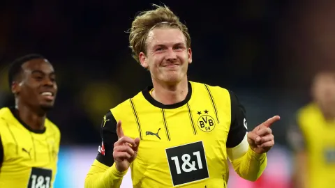Leeds United Beralih ke Pavel Sulc setelah Perburuan Julian Brandt Mandek