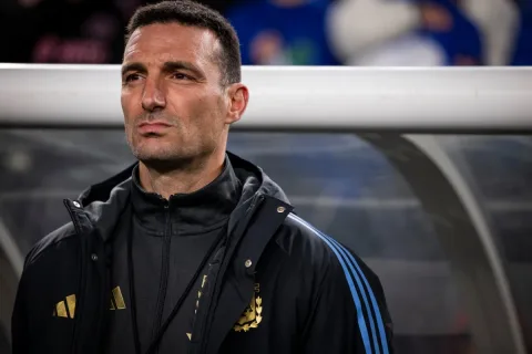 Scaloni Tolak Tawaran Melatih Lazio Demi Komitmen ke Timnas Argentina