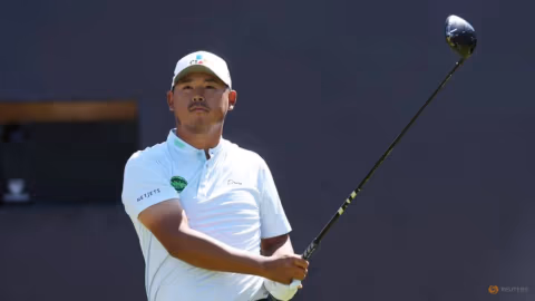 Pegolf Korea Selatan Kim Si-woo Puncaki Klasemen The Open, Sam Burns Tergelincir